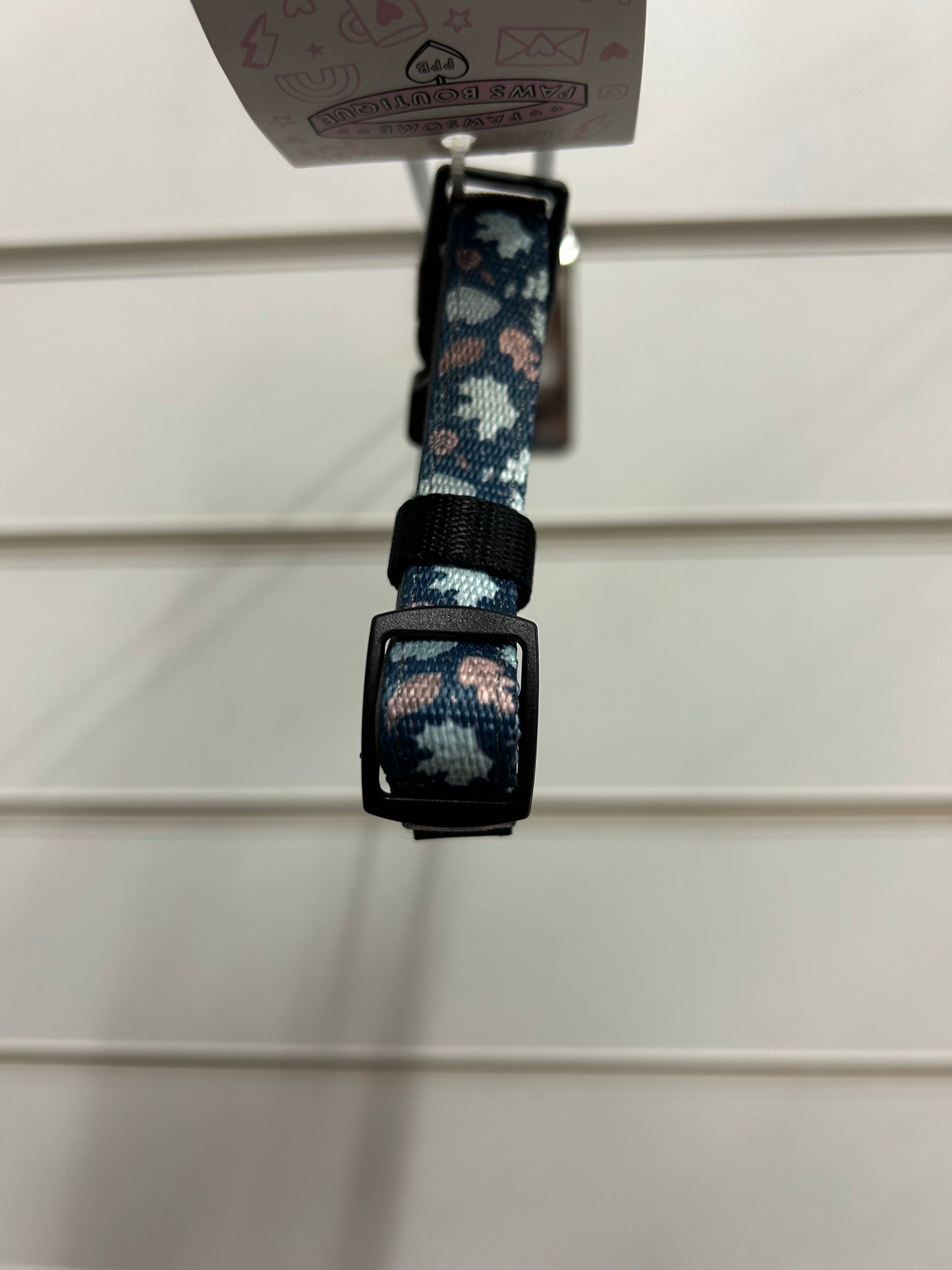 Pawsome Paws Boutique Winter Blues Collar - Extra Small