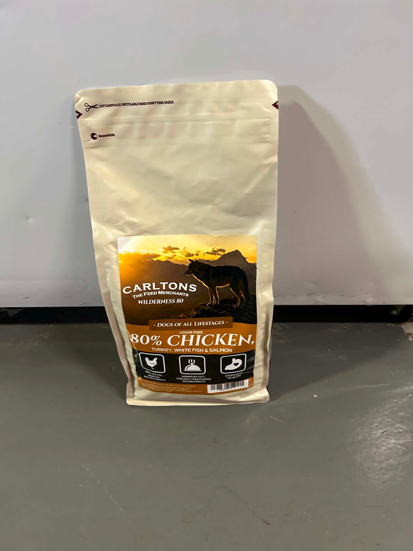 Carltons Wilderness 80 - 80% Chicken, Turkey, White Fish & Salmon 2kg