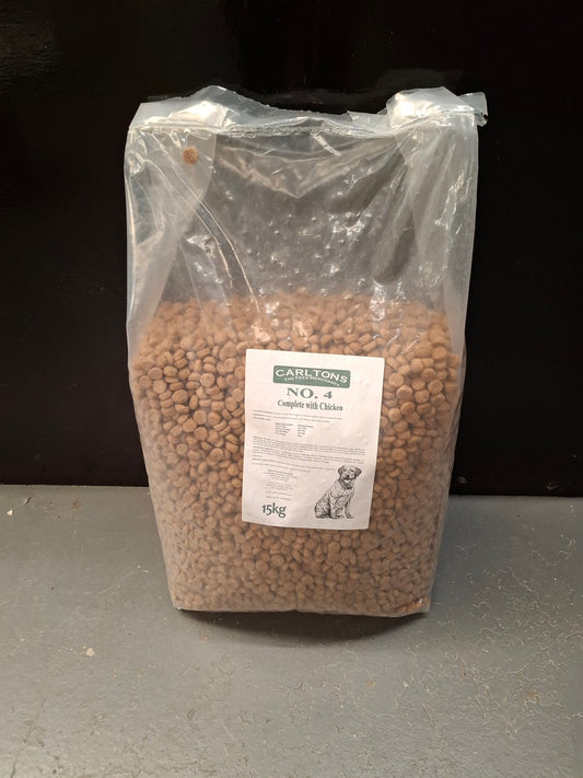 Carltons No.4 Complete Adult Food with Chicken 15kg
