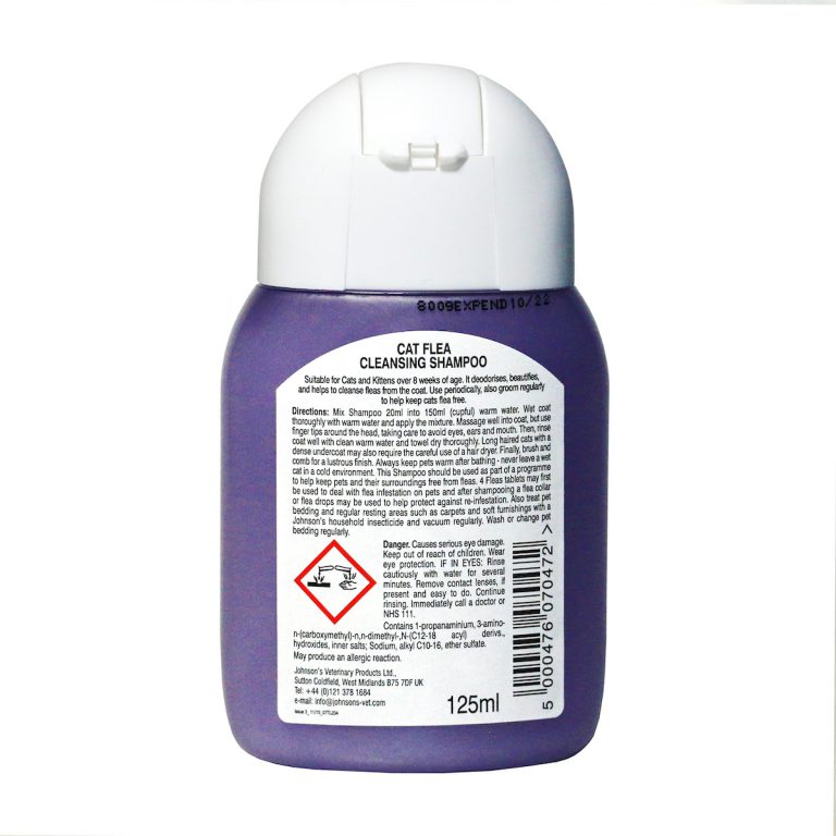 Johnson's Cat Flea Cleansing Shampoo – 125ml