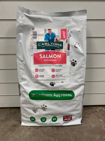 Carlton's Veterinary Adult Salmon with Potato 10kg